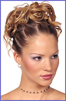 This is one of the most fun prom hairstyles I have seen so far