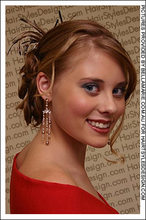 The best looking prom hairstyle out of all of them